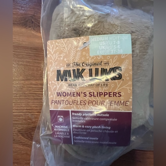 🌸 Muk-Luks  Kristey Slide 💕 Brand New Size Medium - Picture 9 of 10